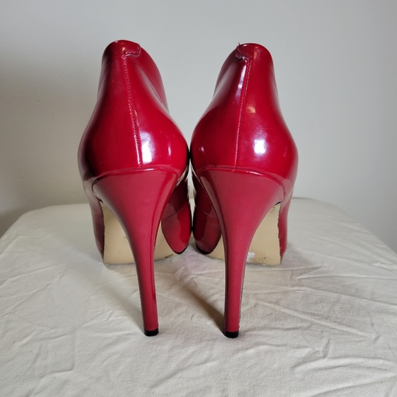 BCBG Generation Peep Toe High Heels 8 - Picture 4 of 7
